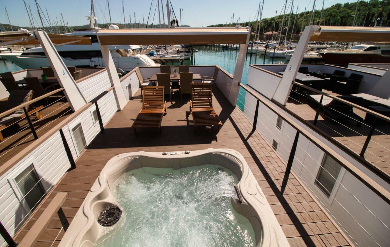 Marina Luxury Houseboat Lavender Villa Portoroz Exterior foto